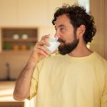 Por que a intolerância à lactose aparece depois dos 30 Entre hábitos e saúde intestinal, cresce a intolerância à lactose em grandes cidades.