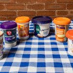 Qual o melhor requeijão 0% lactose do mercado? 🥖 Entre marcas populares dos supermercados, uma versão 0% lactose conquistou o júri pelo sabor afetivo e textura cremosa.