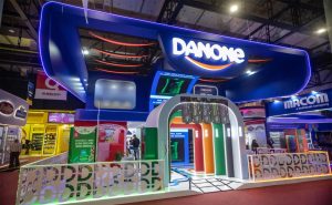🌎 Estratégias regionais, produtos funcionais e ativação sustentável marcaram a presença da Danone na APAS.