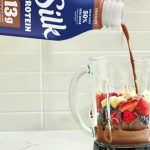 Danone reduz estrutura industrial do plant-based na América do Norte Danone redistribuirá produção da Silk e So Delicious após encerrar unidade nos EUA 📉