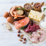 Nem pouca, nem excessiva: a conta certa da proteína 💪 Nem sempre consumir mais proteína traz benefícios. Especialista explica como calcular a necessidade diária de forma adequada.