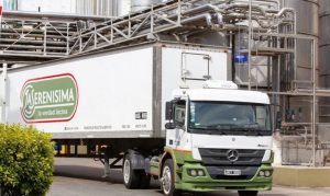 🏭 A estratégia combina refinanciamento financeiro e manutenção do capital de giro em uma indústria intensiva em recursos.
