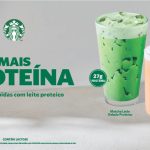 Café com mais proteína: a nova estratégia da Starbucks no Brasil 🥛 Uma rede global de cafeterias muda seu cardápio de inverno — e o motivo tem tudo a ver com o hábito de consumo que mais cresce entre os brasileiros.