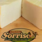 Nova fábrica no Piauí compra leite direto de 25 pequenos produtores No Norte do Piauí, uma medalha em concurso de queijos abriu caminho para uma decisão que muda a rotina de produtores rurais 🐄