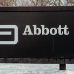 Abbott paga US$ 670 milhões em acordo sobre fórmula para prematuros Abbott