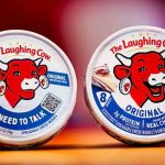 Por que a Vaca que Ri parou de sorrir nas embalagens? 🐄 Depois de mais de um século sorrindo, a vaca mais famosa do queijo virou o rosto para o outro lado.