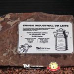 Três de Maio oficializa título de Cidade Industrial do Leite 📍 O novo título chama atenção para uma atividade que movimenta a identidade produtiva do município e ganhou uma marca oficial.