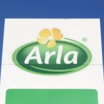 Barry Callebaut e Arla criam parceria inédita para leite de baixo carbono baixo carbono