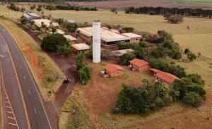 Fábrica de laticínios falida há quase 28 anos vai a leilão por R$ 10,14 milhões, mas lance mínimo poderá cair para R$ 1 mil na última etapa da disputa