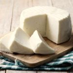 O leite cru é uma das principais características desse modo tradicional de produção.