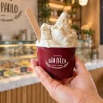 O queijo italiano de sabor forte que agora virou sorvete em microlote Quando o assunto é o que combina com um queijo de sabor intenso, uma gelateria apostou numa resposta inesperada 🍨